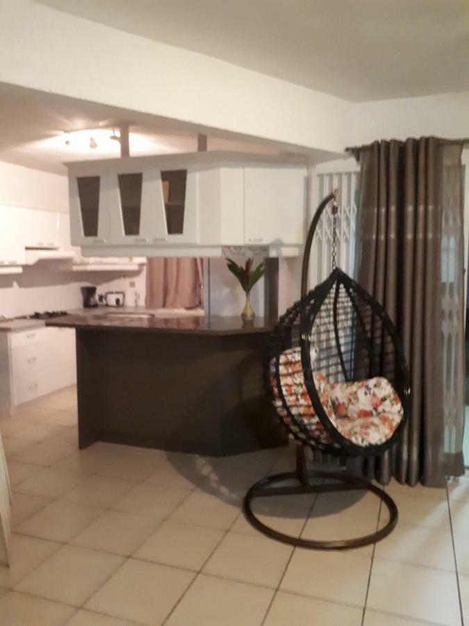 Le Palmier Apartment *